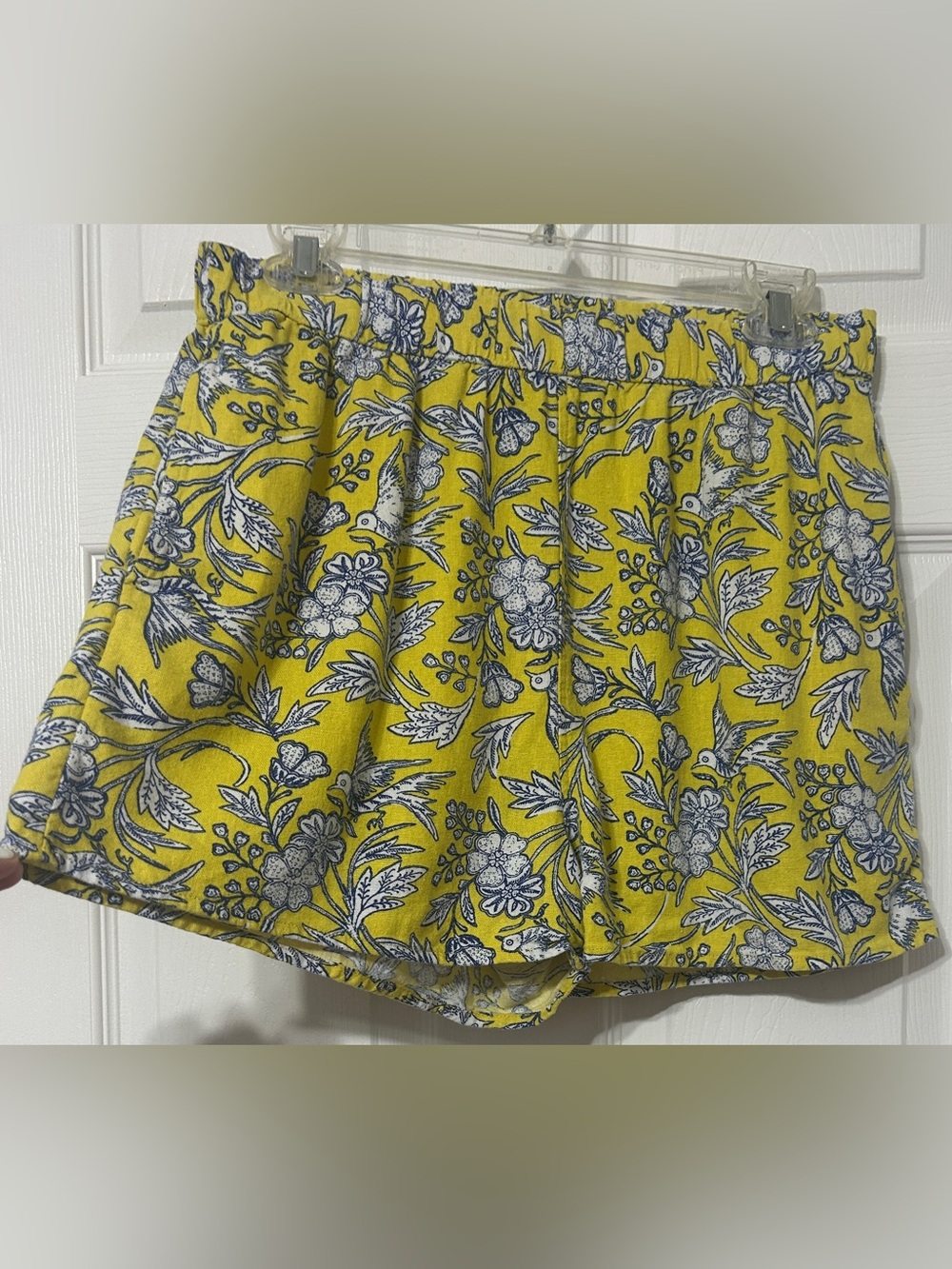 Universal Thread Womens Yellow Blue Floral Bird Print Shorts Pull On Linen Sz S